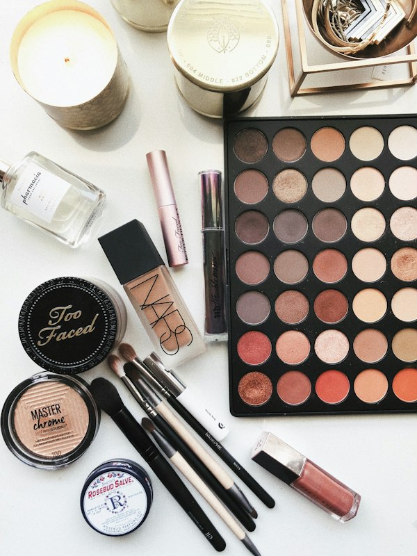 Makeup brushes cosmetics